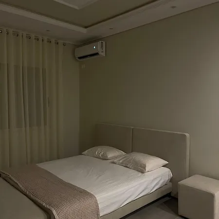 Oasis 아파트호텔 *